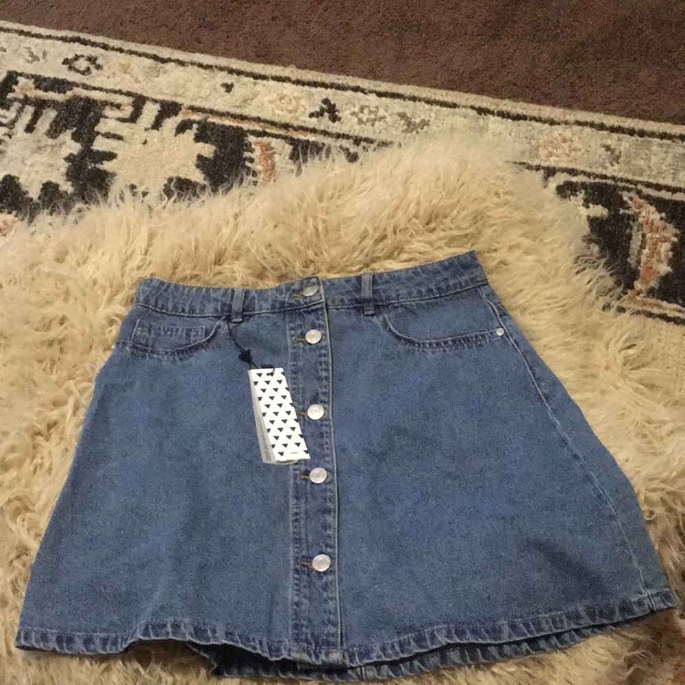 Jean button skirt
